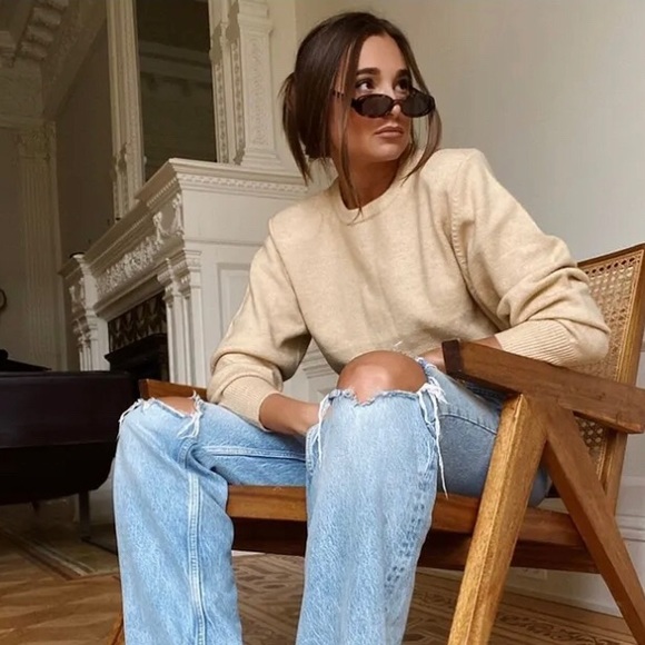 🍂🍁 DANIELLE BERNSTEIN Tan Crop Sweater Long Sleeve Ribbed Neck Sweater XS NWT - Picture 2 of 3